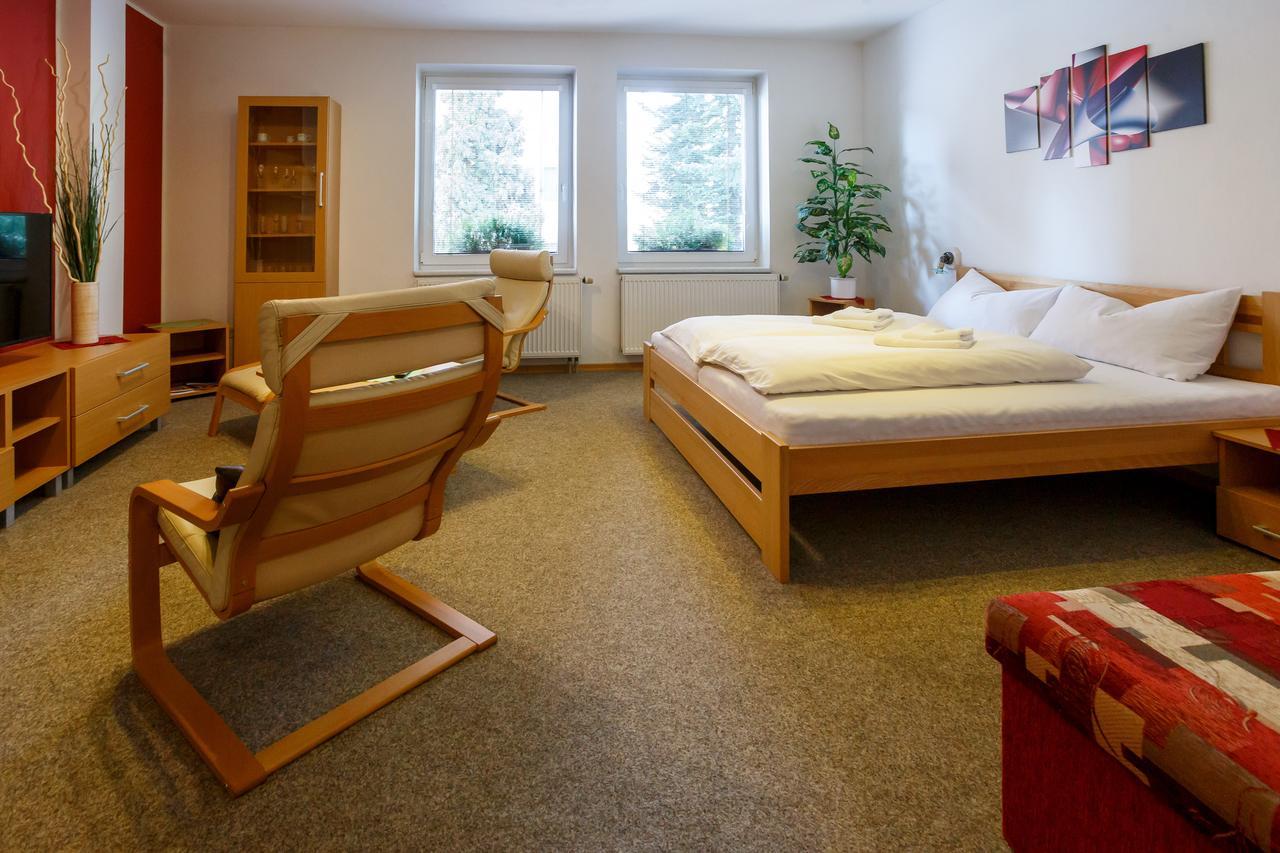 Pension Kraus Литомишль Экстерьер фото